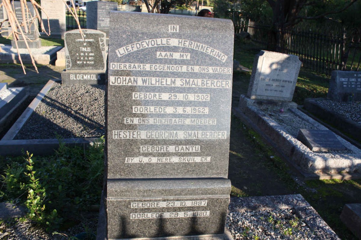 SMALBERGER Johan Wilhelm 1902-1962 &amp; Hester Georgina DANTU 1897-1980