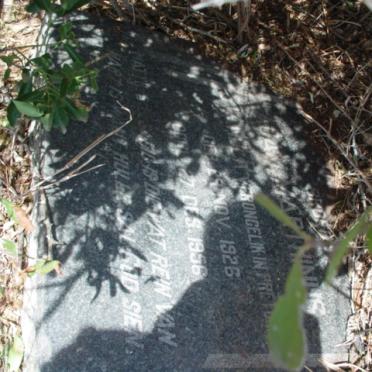 Western Cape, GEORGE district, Skimmelkrans, Brakfontein 235, farm cemetery