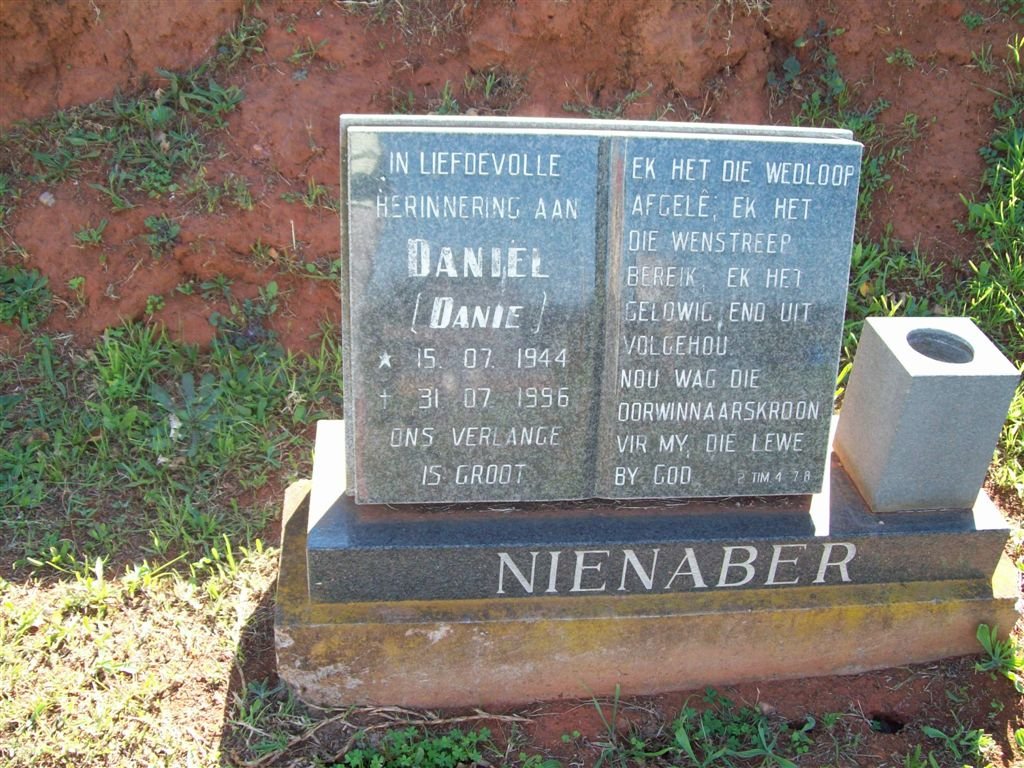 NIENABER Daniel 1944-1996