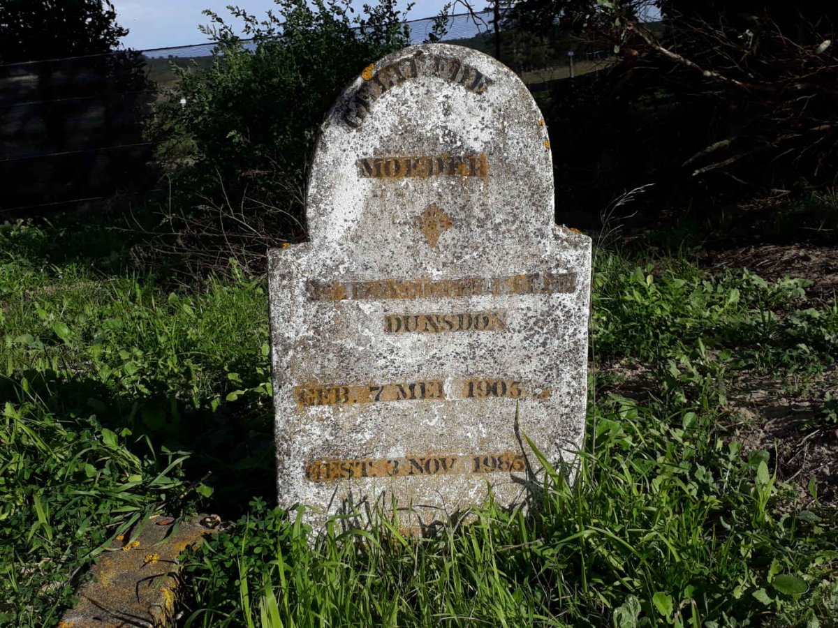 DUNSDON Elizabeth 1903-1985