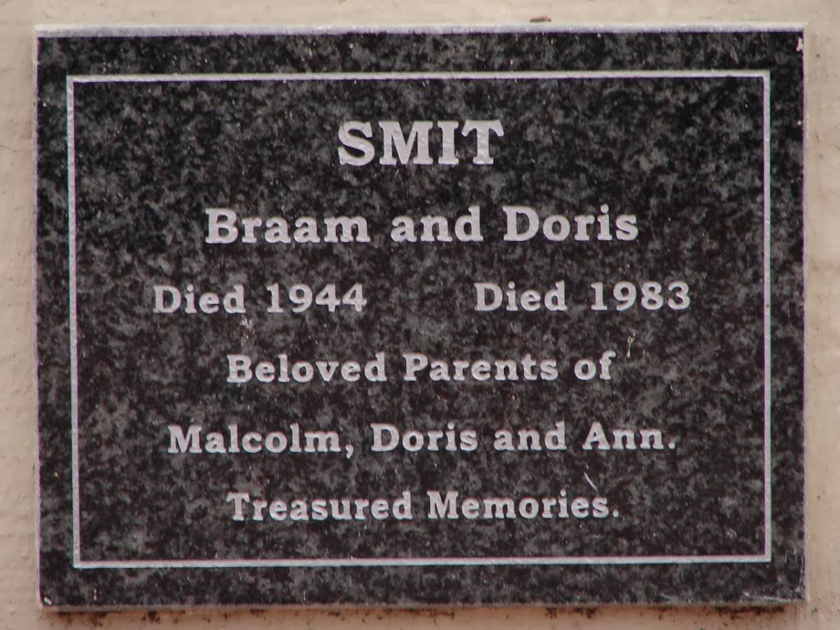 SMIT Braam -1944 &amp; Doris -1983
