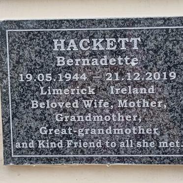 HACKETT Bernadette 1944-2019 