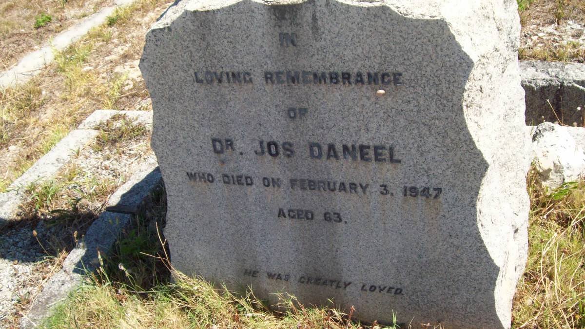 DANEEL Jos -1947
