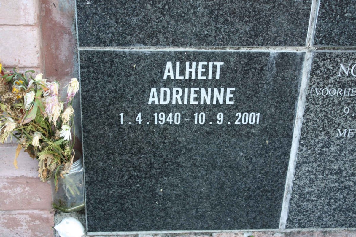 ALHEIT Adrienne 1940-2001