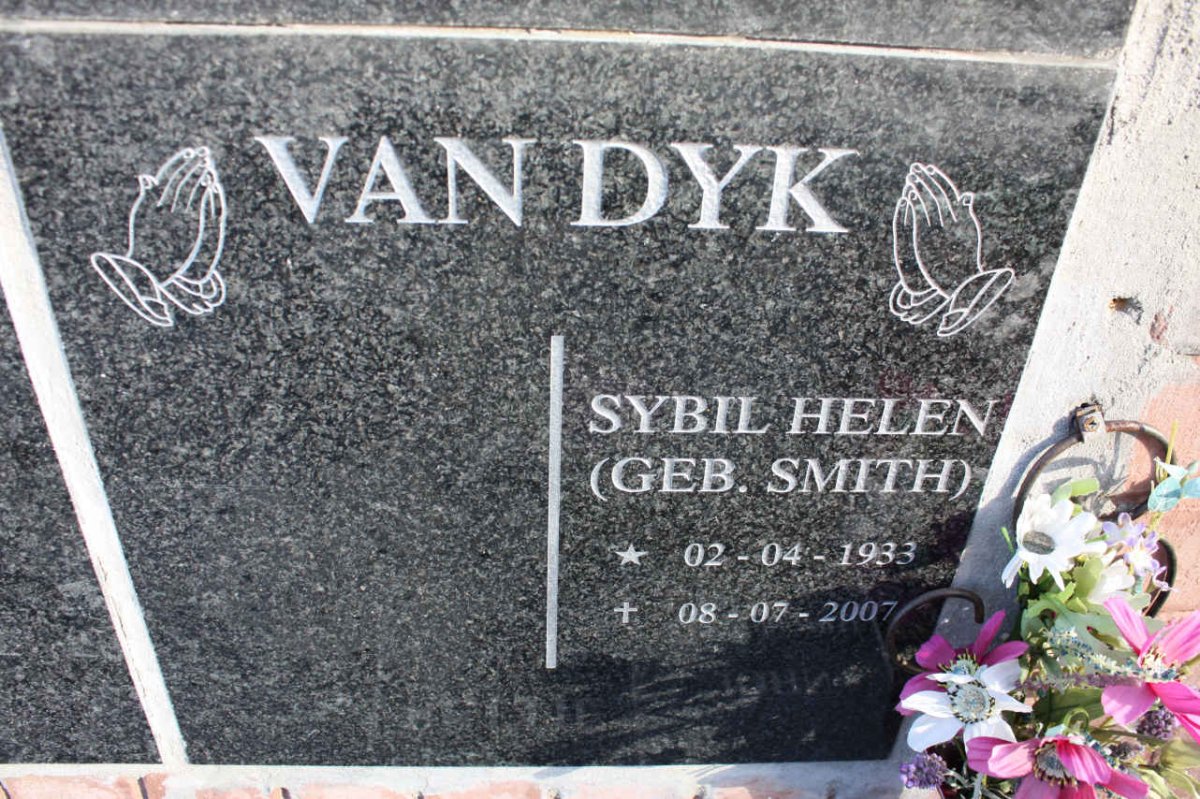 DYK Sybil Helen, van nee SMITH 1933-2007
