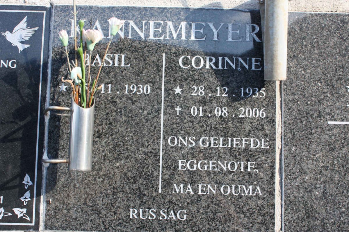 KANNEMEYER Basil 1930- &amp; Corinne 1935-2006