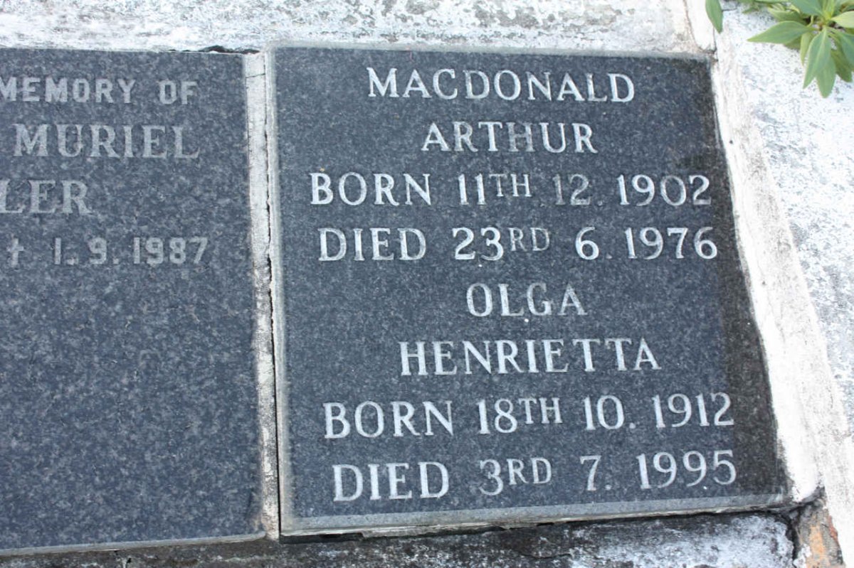 MACDONALD Arthur 1902-1976 &amp; Olga Henrietta 1912-1995