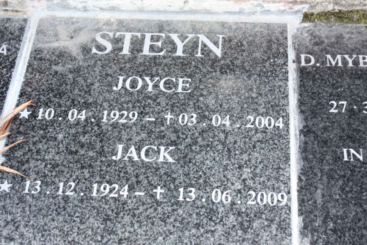 STEYN Jack 1924-2009 &amp; Joyce 1929-2004