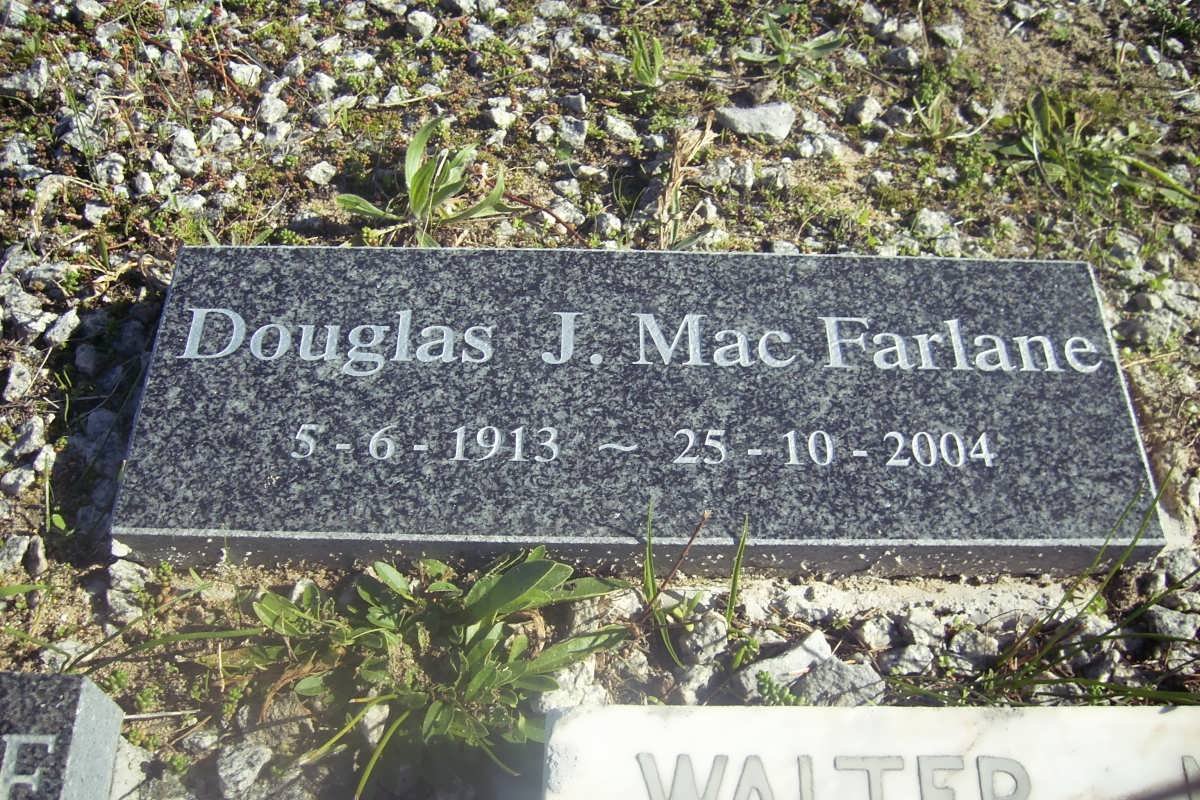 Mac FARLANE Douglas 1913-2004