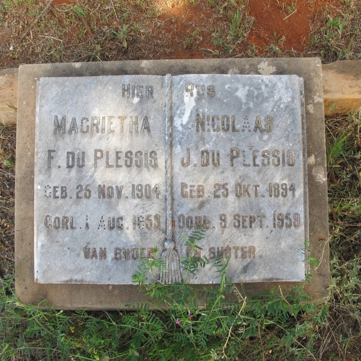 PLESSIS Nicolaas J., du 1894-1959 &amp; Magrietha F. 1904-1959