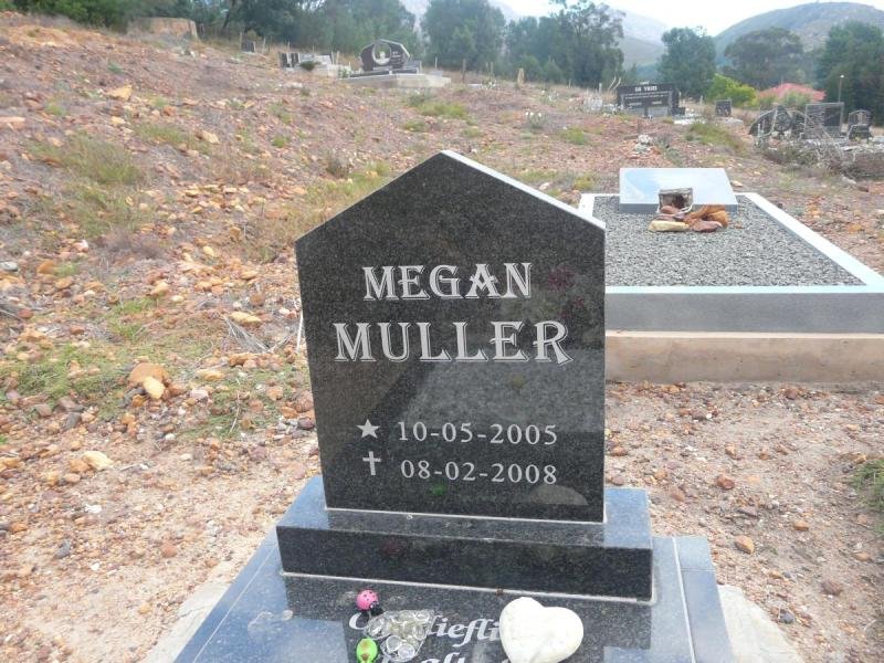 MULLER Megan 2005-2008