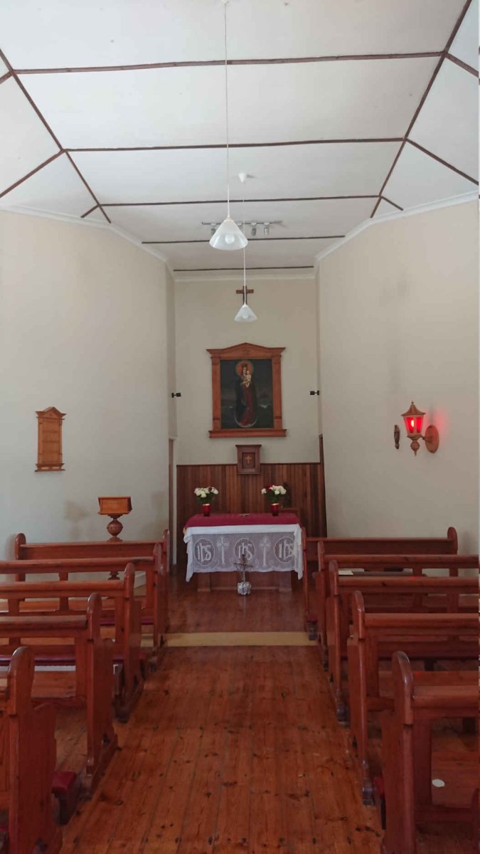 3. Overview in Chapel / Oorsig binne Kerk