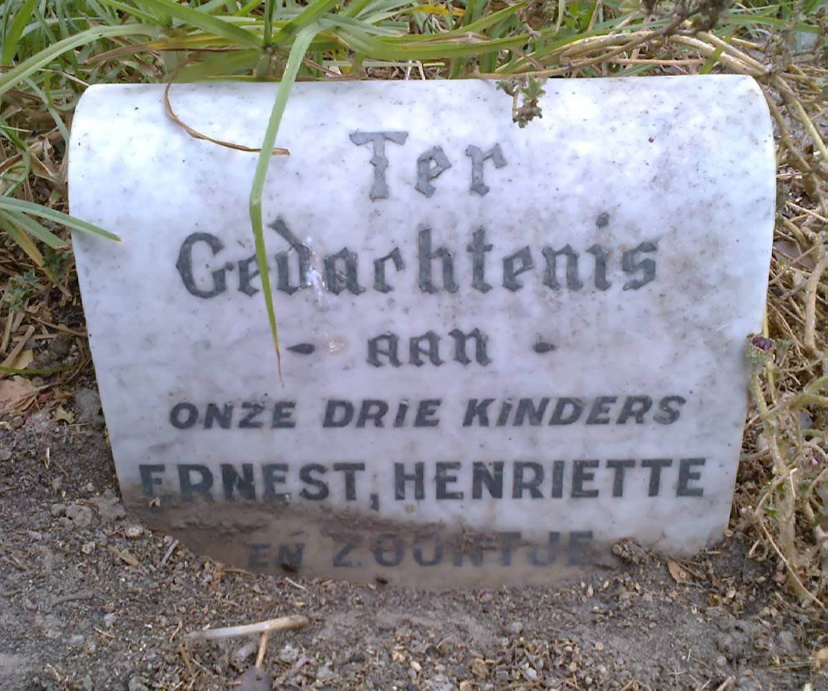 ? Ernest :: ? Henriette :: ? Zoontje