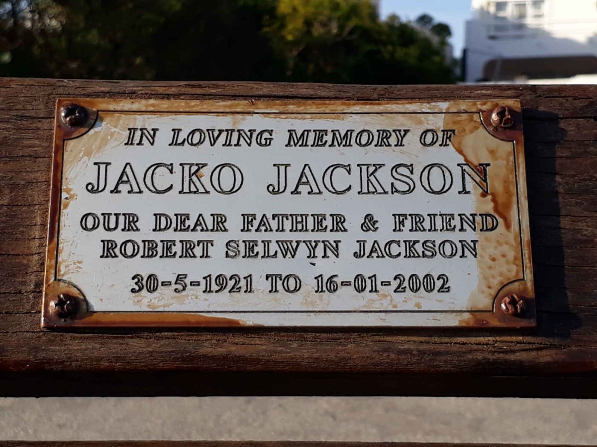 JACKSON Robert Selwyn 1921-2002