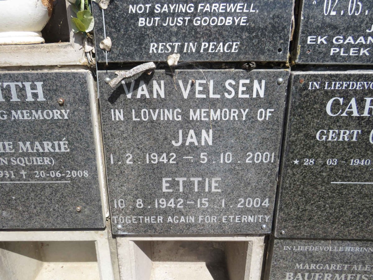 VELSEN Jan, van 1942-2001 &amp; Ettie 1942-2004