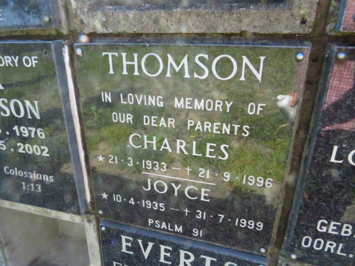 THOMSON Charles 1933-1996 &amp; Joyce 1935-1999