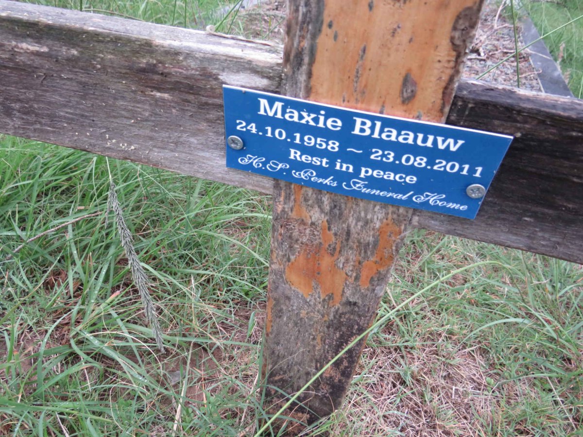 BLAAUW Maxie 1958-2011