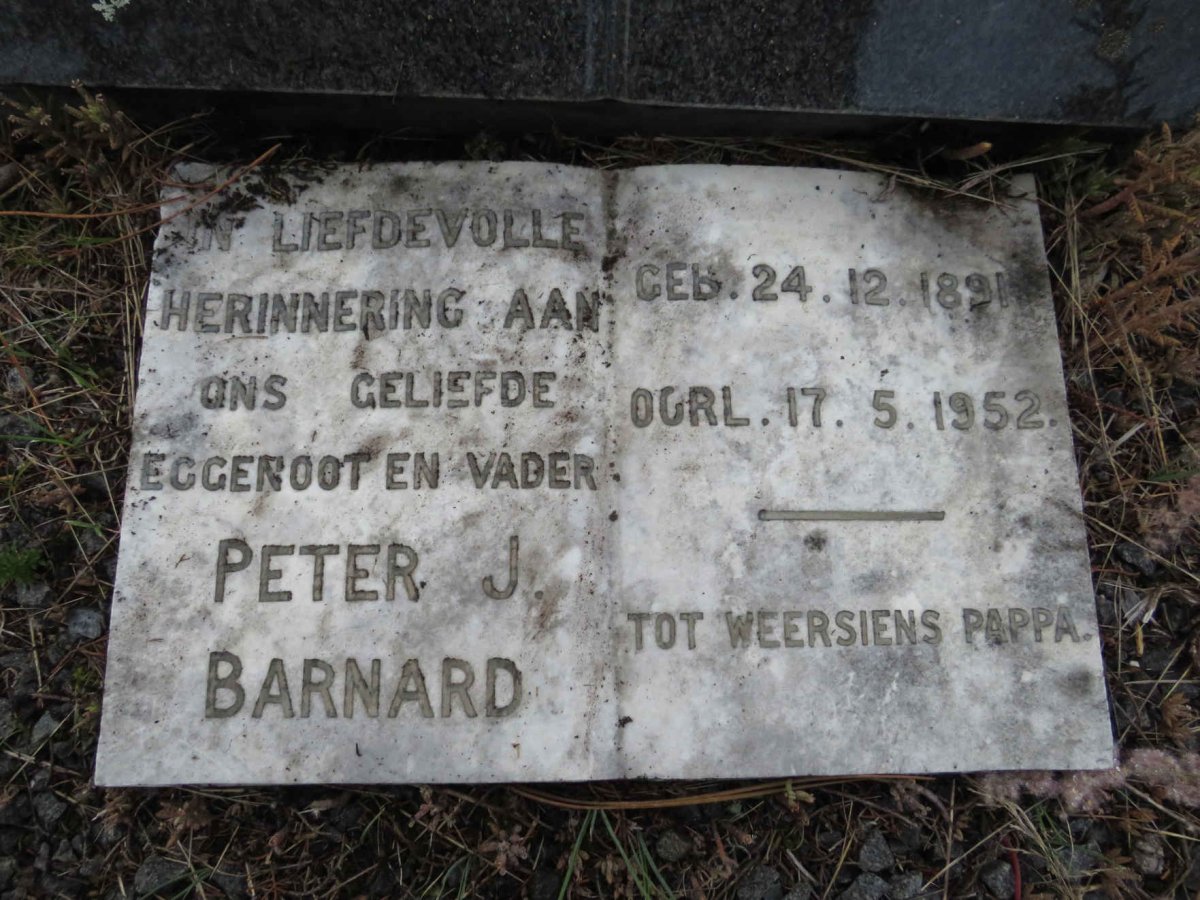 BARNARD Peter J. 1891-1952 & Daisy 1902-1981 _1