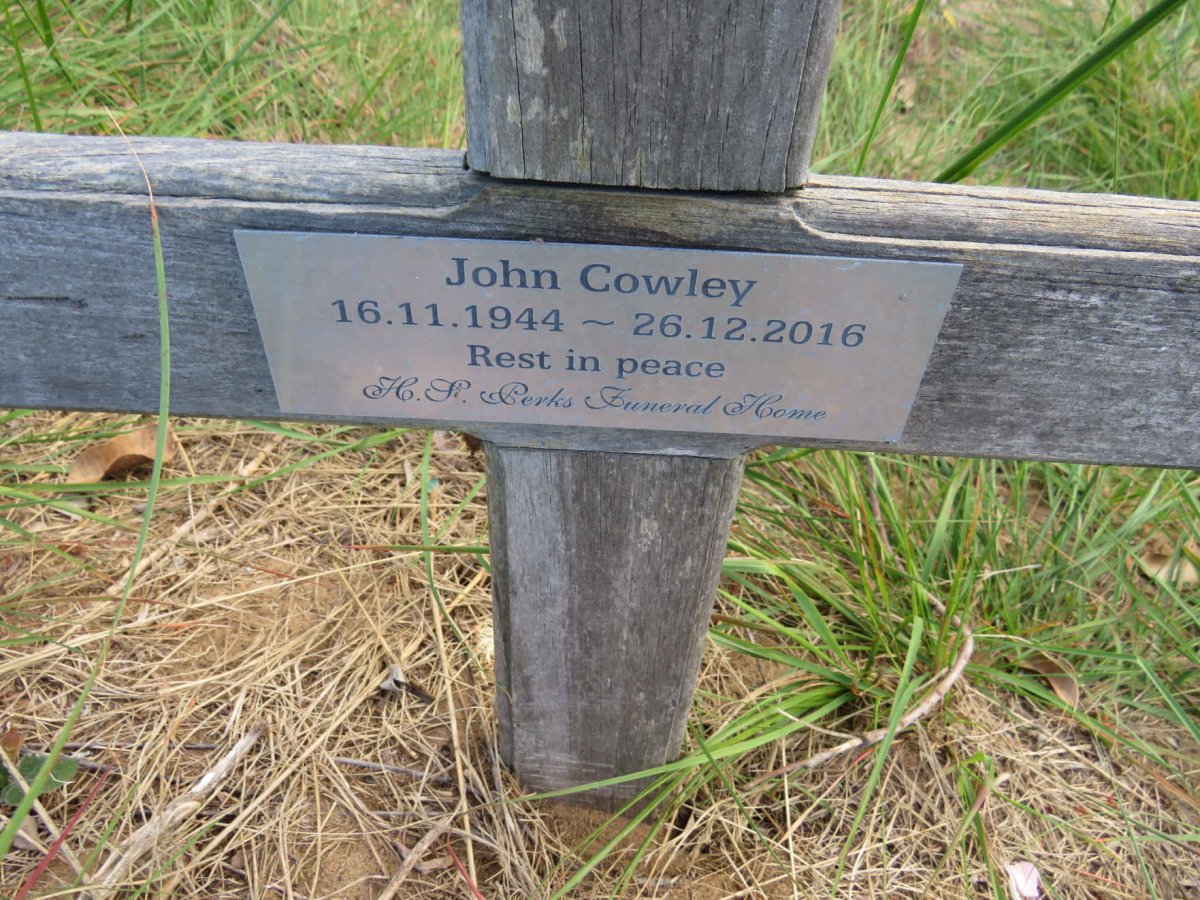 COWLEY John 1944-2016