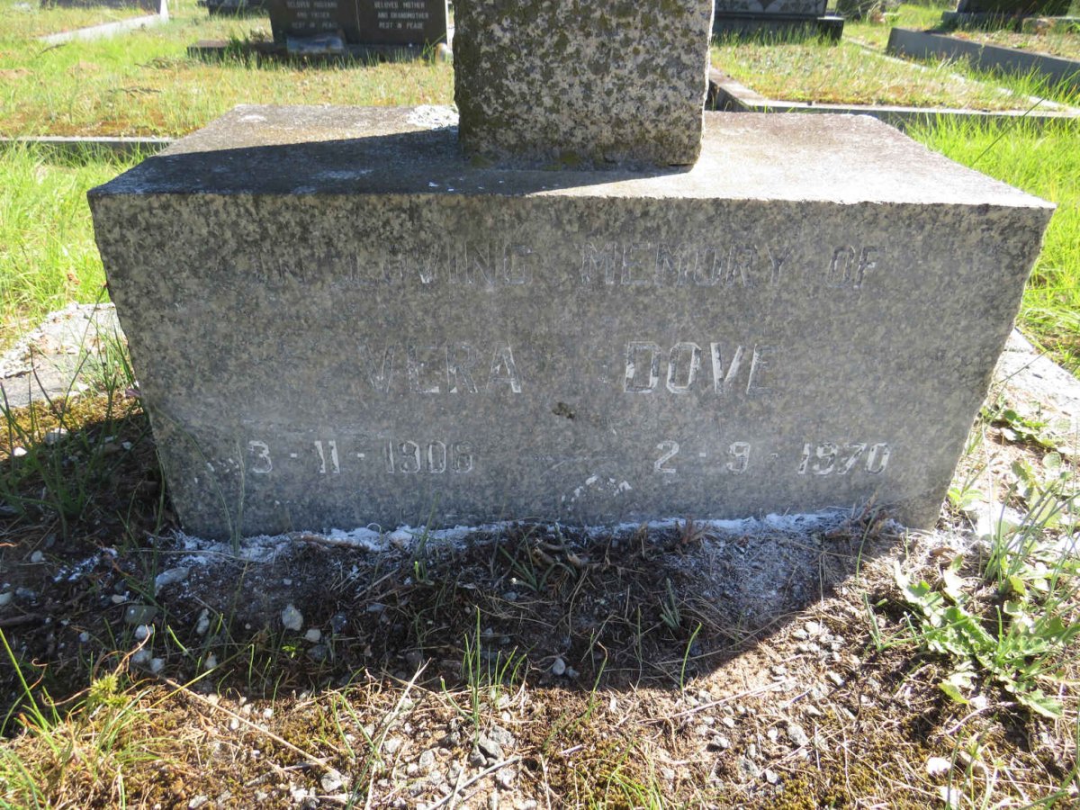 DOVE Vera 1906-1970