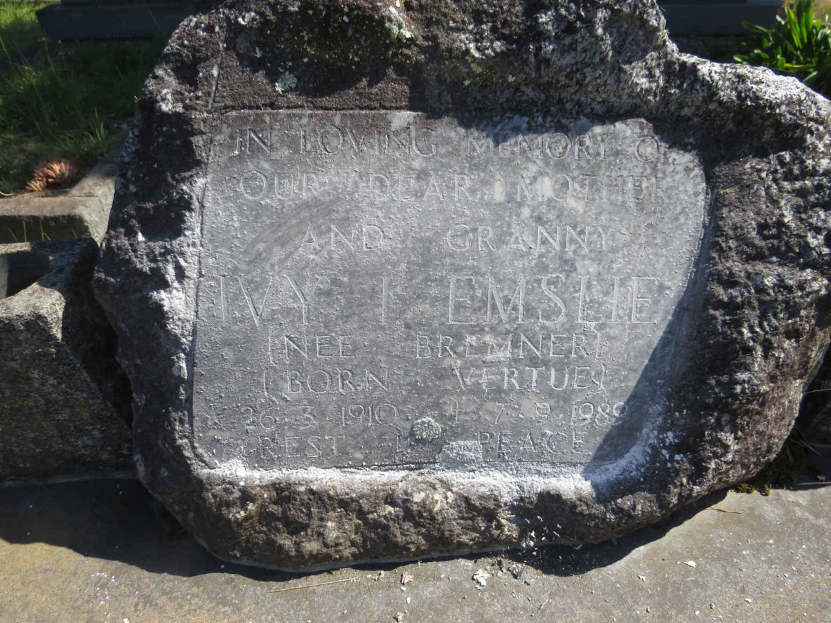 EMSLIE Ivy I. formerly BREMNER nee VERTUE 1910-1989