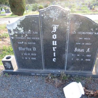 FOURIE Johan A. 1919-1998 & Martha D. 1929-1986