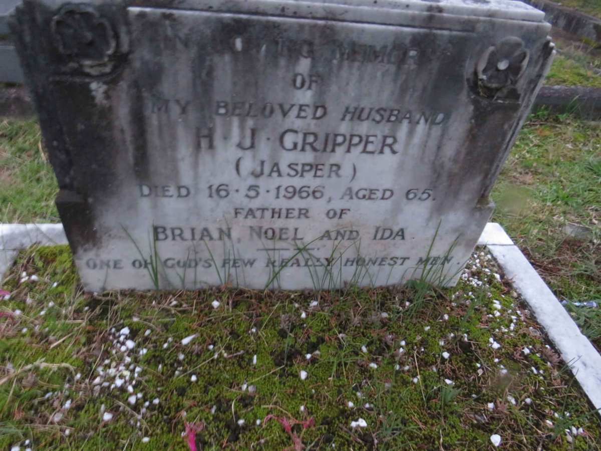 GRIPPER H.J. -1966