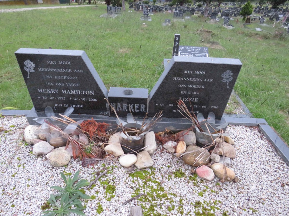 HARKER Henry Hamilton 1927-2006 & Lizzie 1924-2010_1