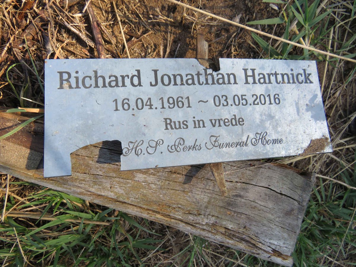 HARTNICK Richard Jonathan 1961-2016