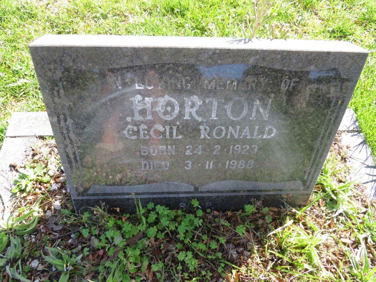 HORTON Cecil Ronald 1923-1988