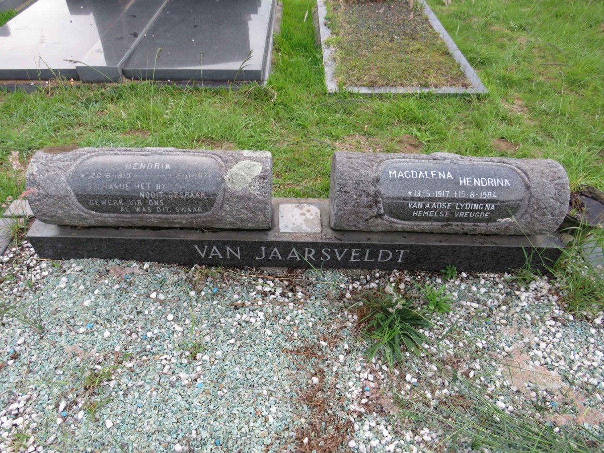 JAARSVELDT Hendrik, van 1910-1977 & Magdalena Hendrina 1917-1984