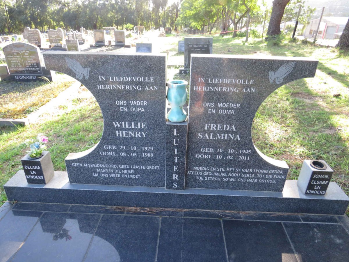 LUITERS Willie Henry 1929-1989 &amp; Freda Salmina 1945-2011