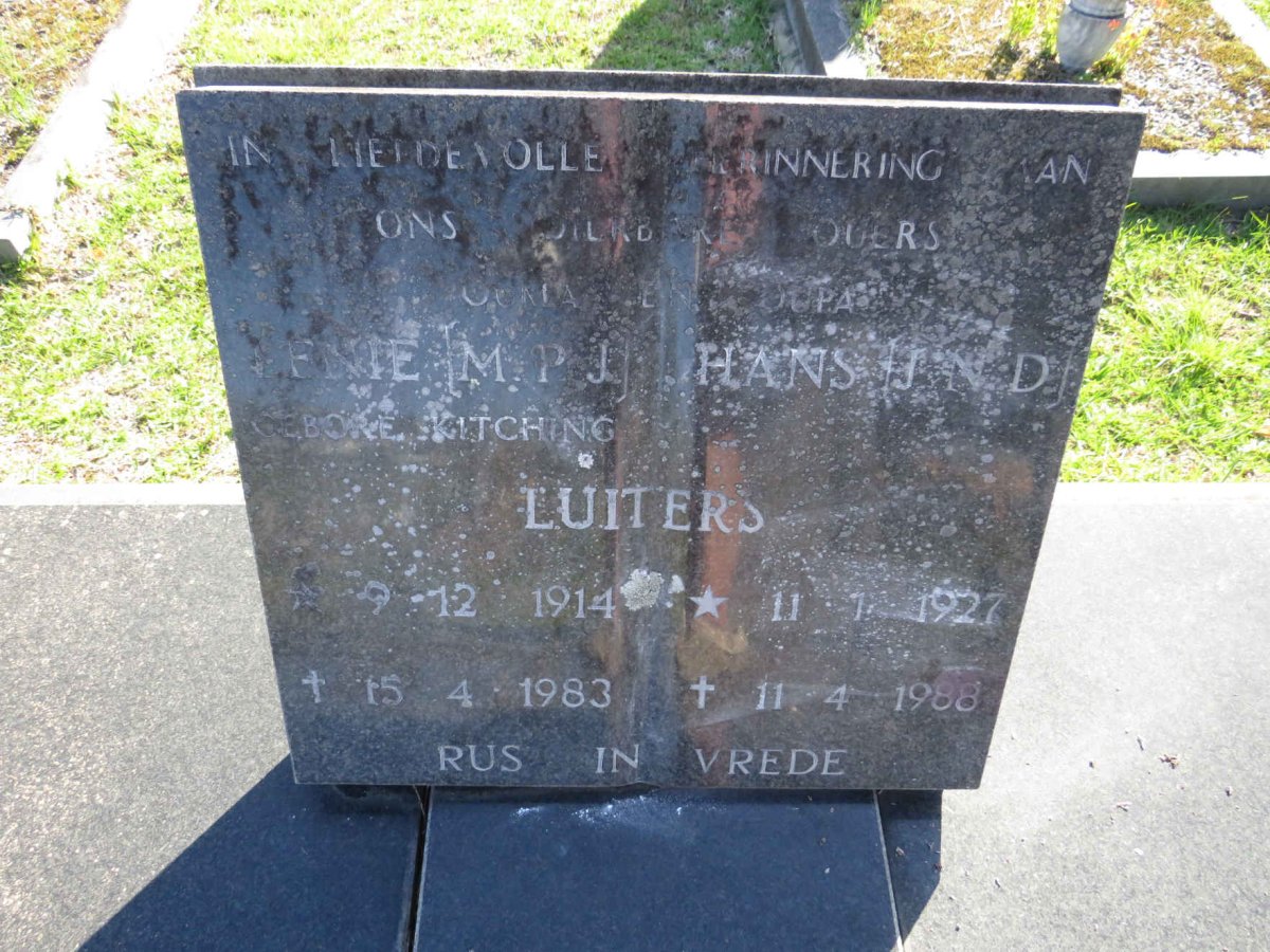 LUITERS J.N.D. 1927-1988 &amp; M.P.J. KITCHING 1914-1983