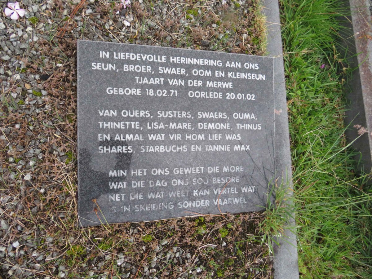 MERWE Tjaart, van der 1971-2002