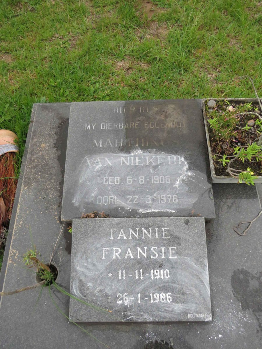 NIEKERK Marthinus, van 1906-1976 & Fransie 1910-1986