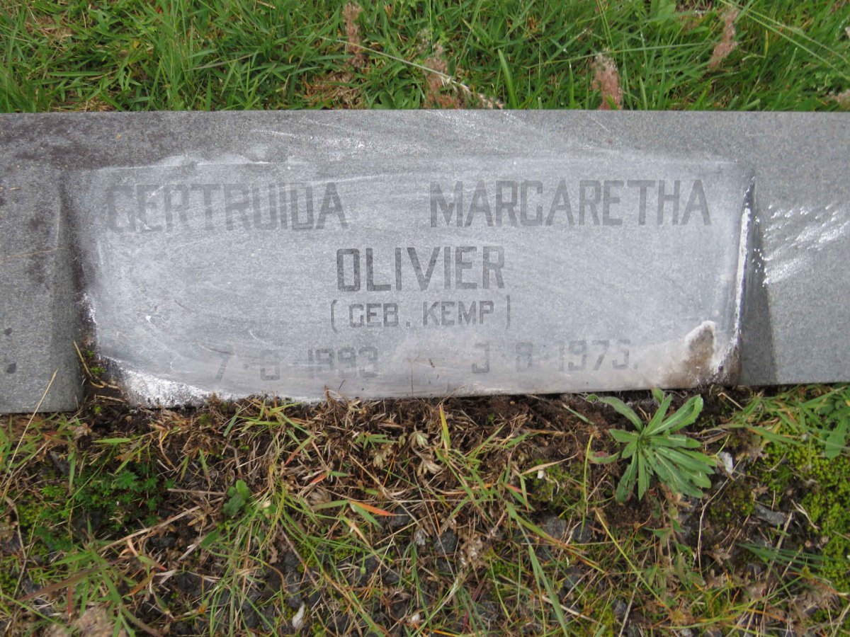 OLIVIER Gertruida Margaretha nee KEMP 1893-1975