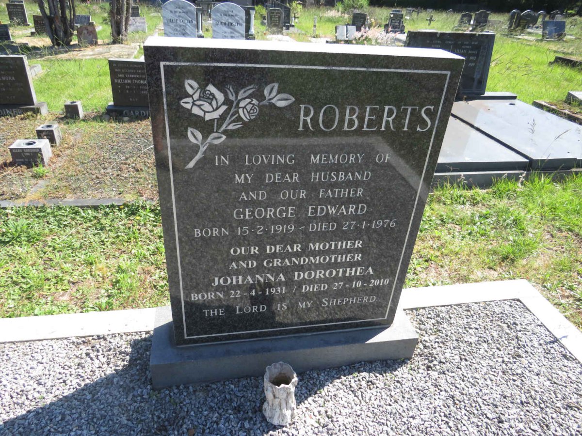 ROBERTS George Edward 1919-1976 &amp; Johanna Dorothea 1931-2010