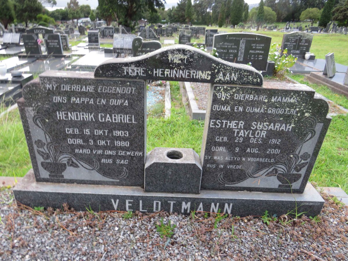 VELDTMANN Hendrik Gabriel 1903-1980 & Esther Susarah TAYLOR 1912-2001