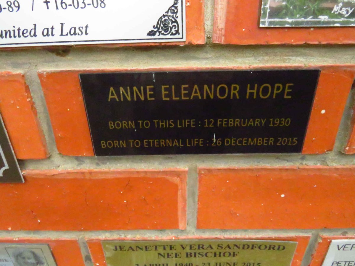 HOPE Anne Eleanor 1930-2015