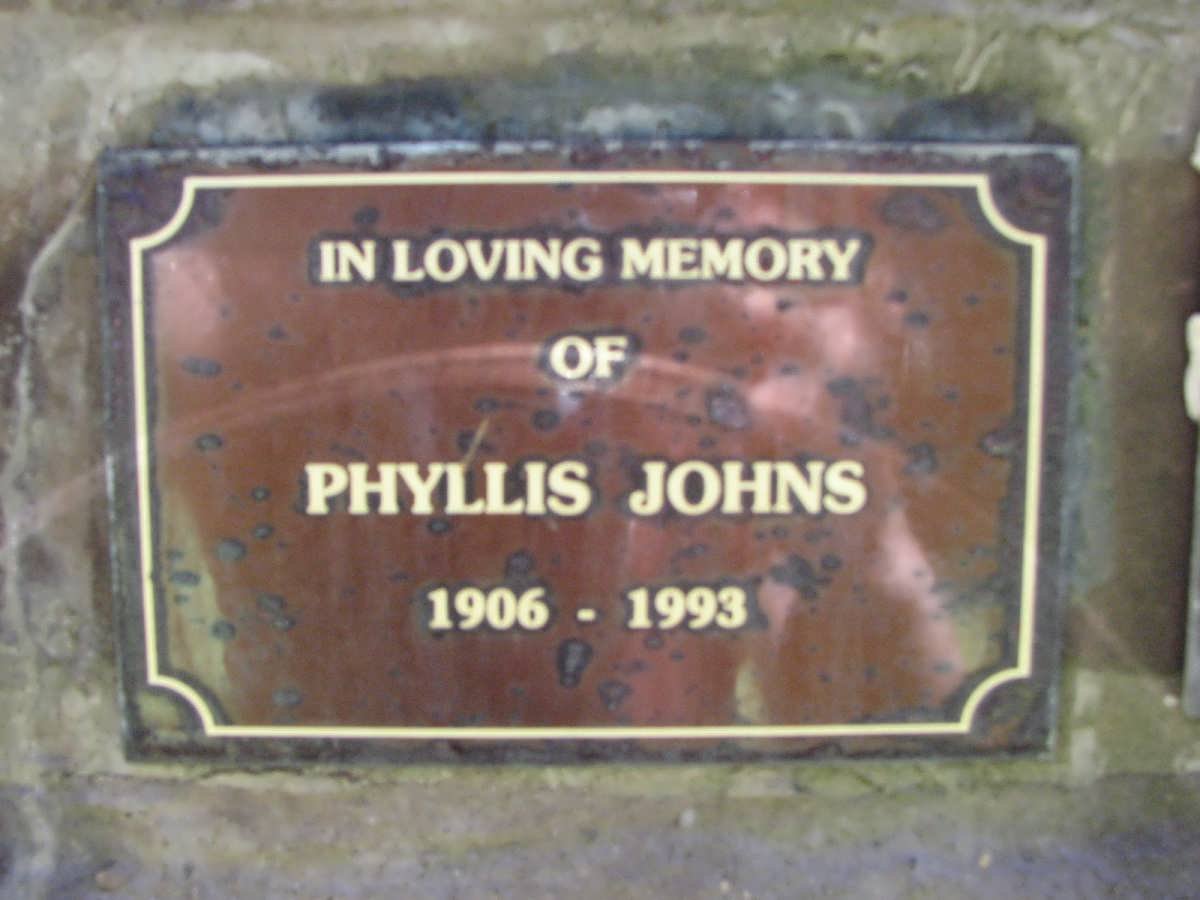 JOHNS Phyllis 1906-1993
