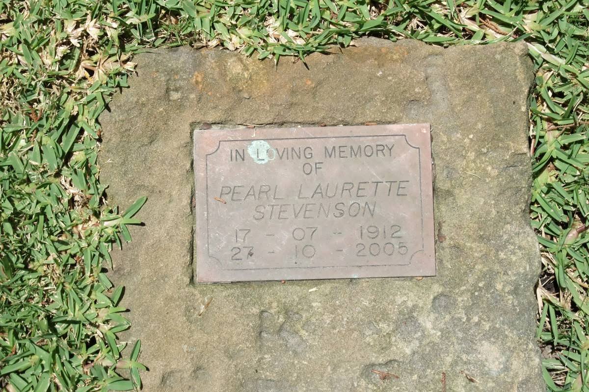 STEVENSON Pearl Laurette 1912-2005