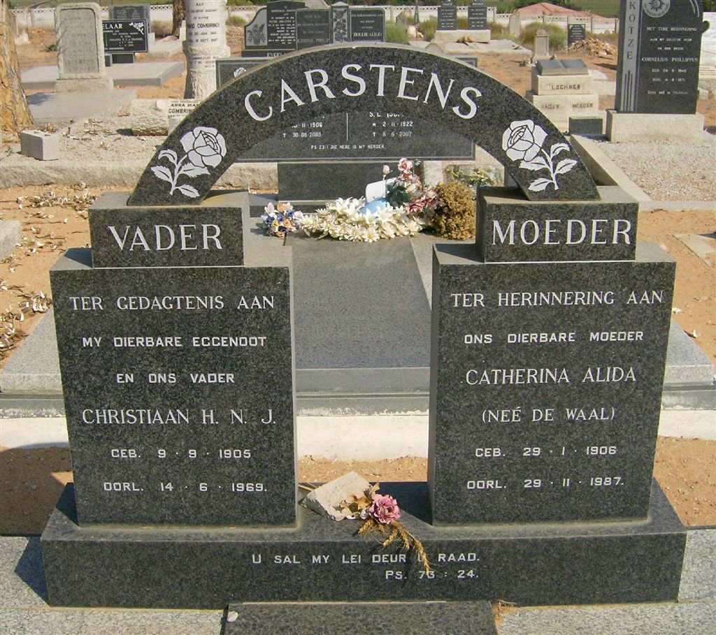 CARSTENS Christiaan H.N.J. 1905-1969 &amp; Catherina Alida DE WAAL 1906-1987