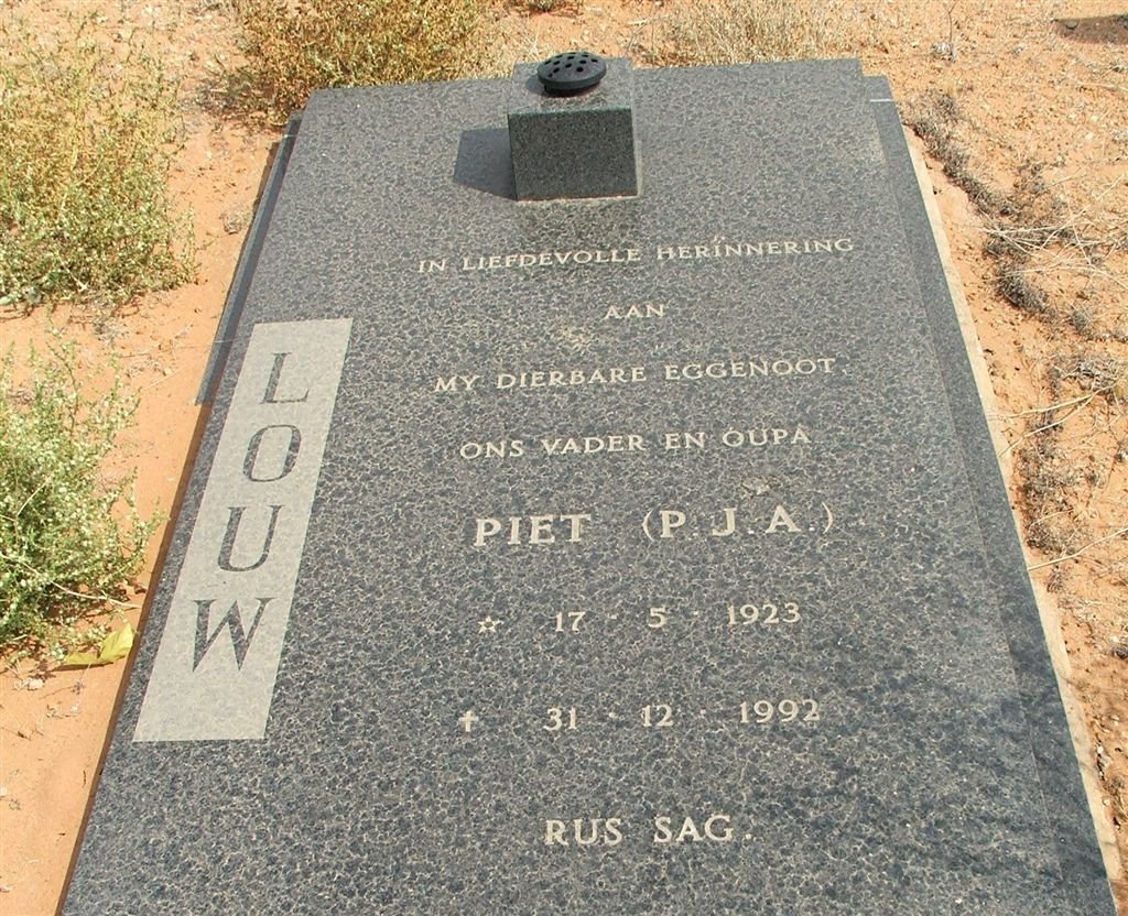 LOUW P.J.A. 1923-1992