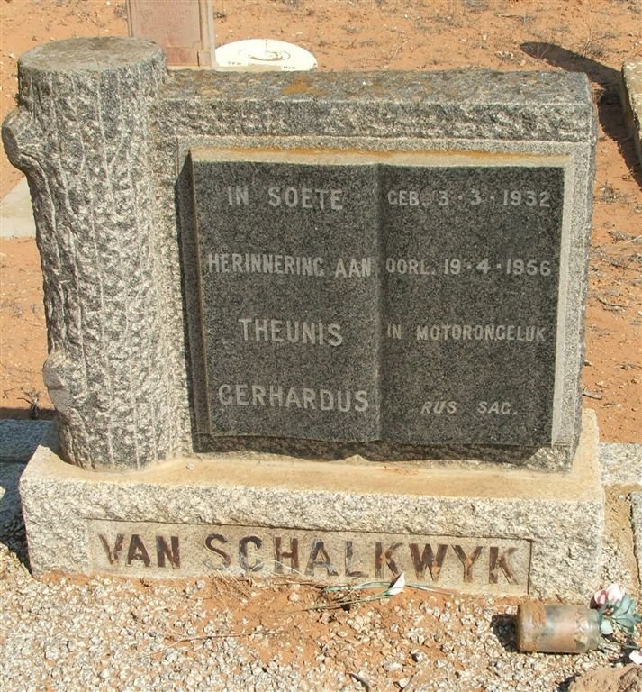 SCHALKWYK Theunis Gerhardus, van 1932-1956