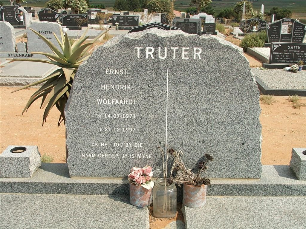 TRUTER Ernst Hendrik Wolfaardt 1971-1997