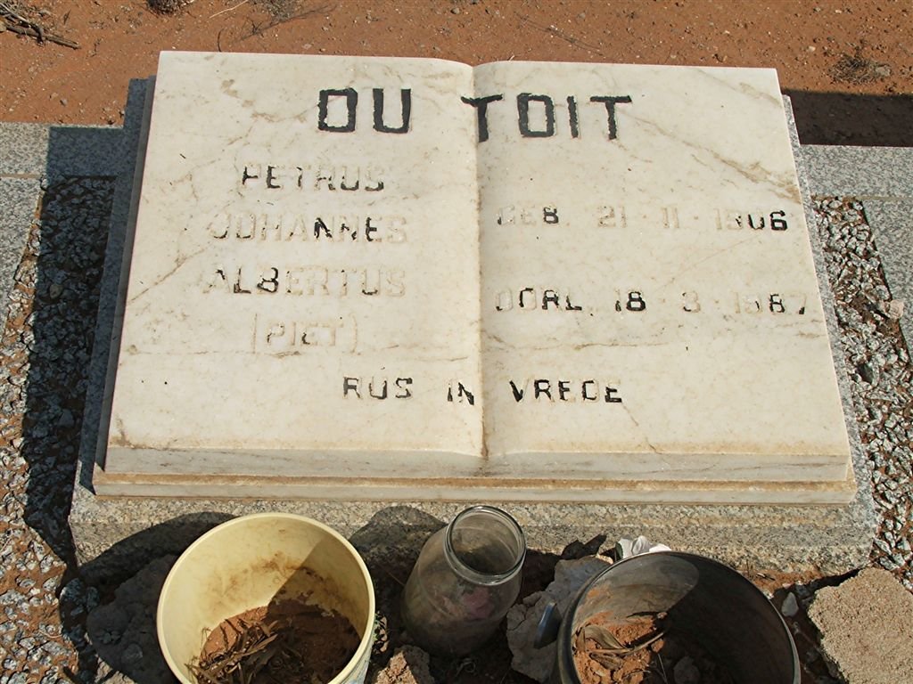 TOIT Petrus Johannes Albertus, du 1906-1987