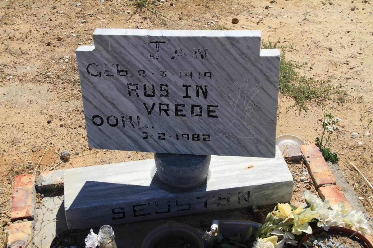 GEUSTYN Jan 1919-1982