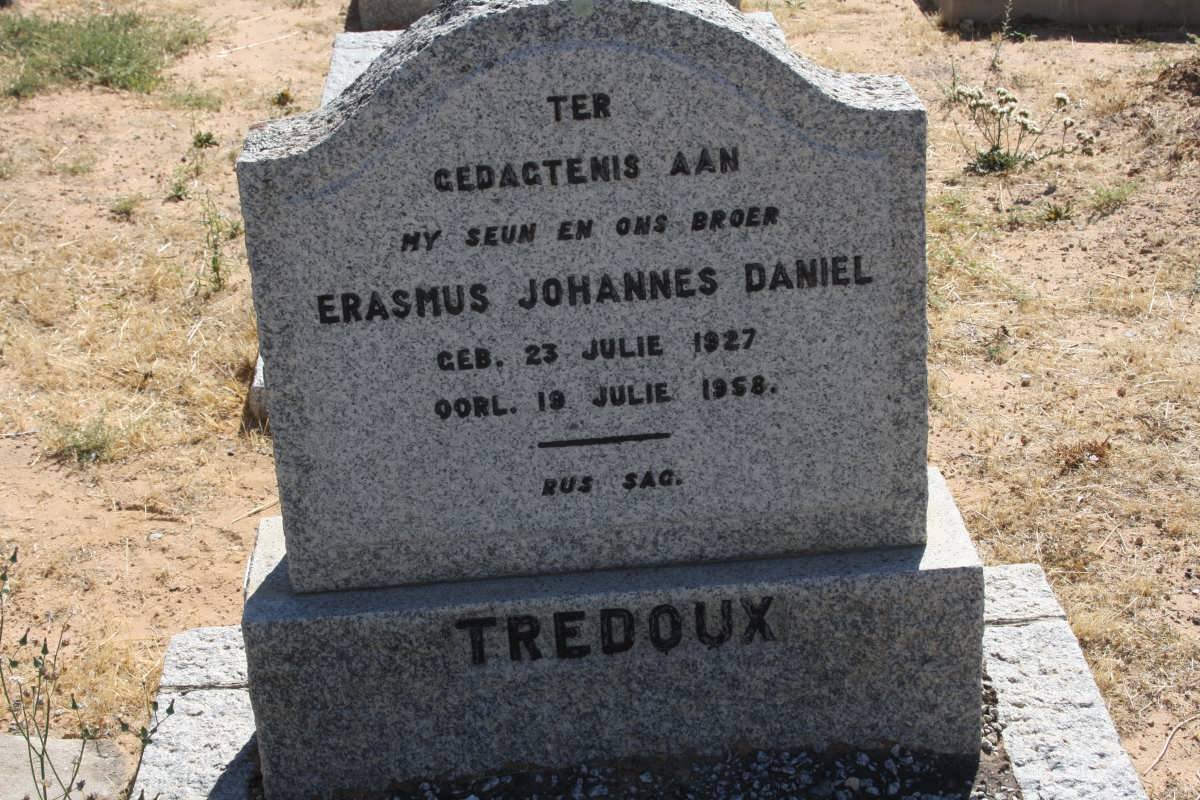 TREDOUX Erasmus Johannes Daniel 1927-1958