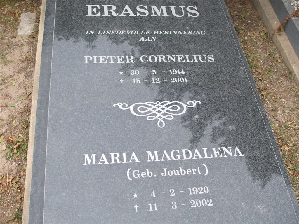 ERASMUS Pieter Cornelius 1914-2001 &amp; Maria Magdalena JOUBERT 1920-2002