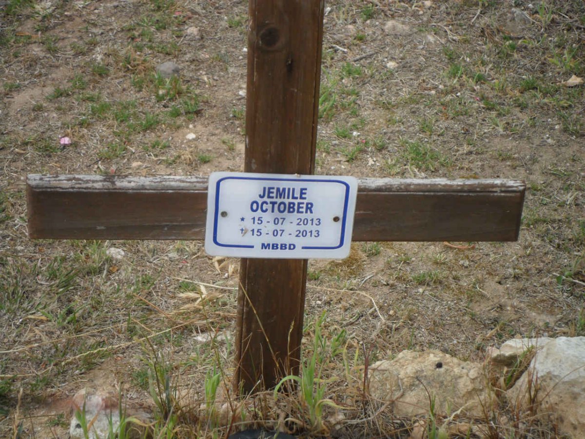 OCTOBER Jemile 2013-2013